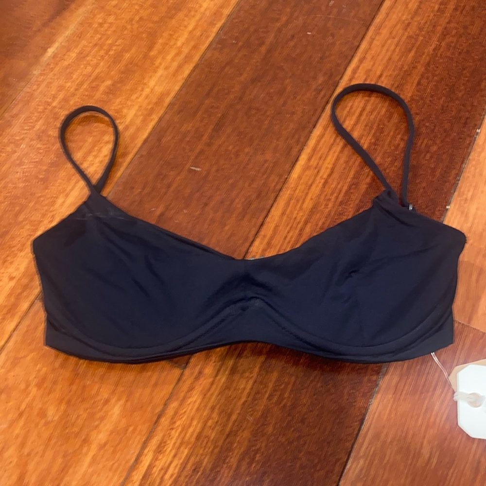 NWT Black Underwire Bikini Top